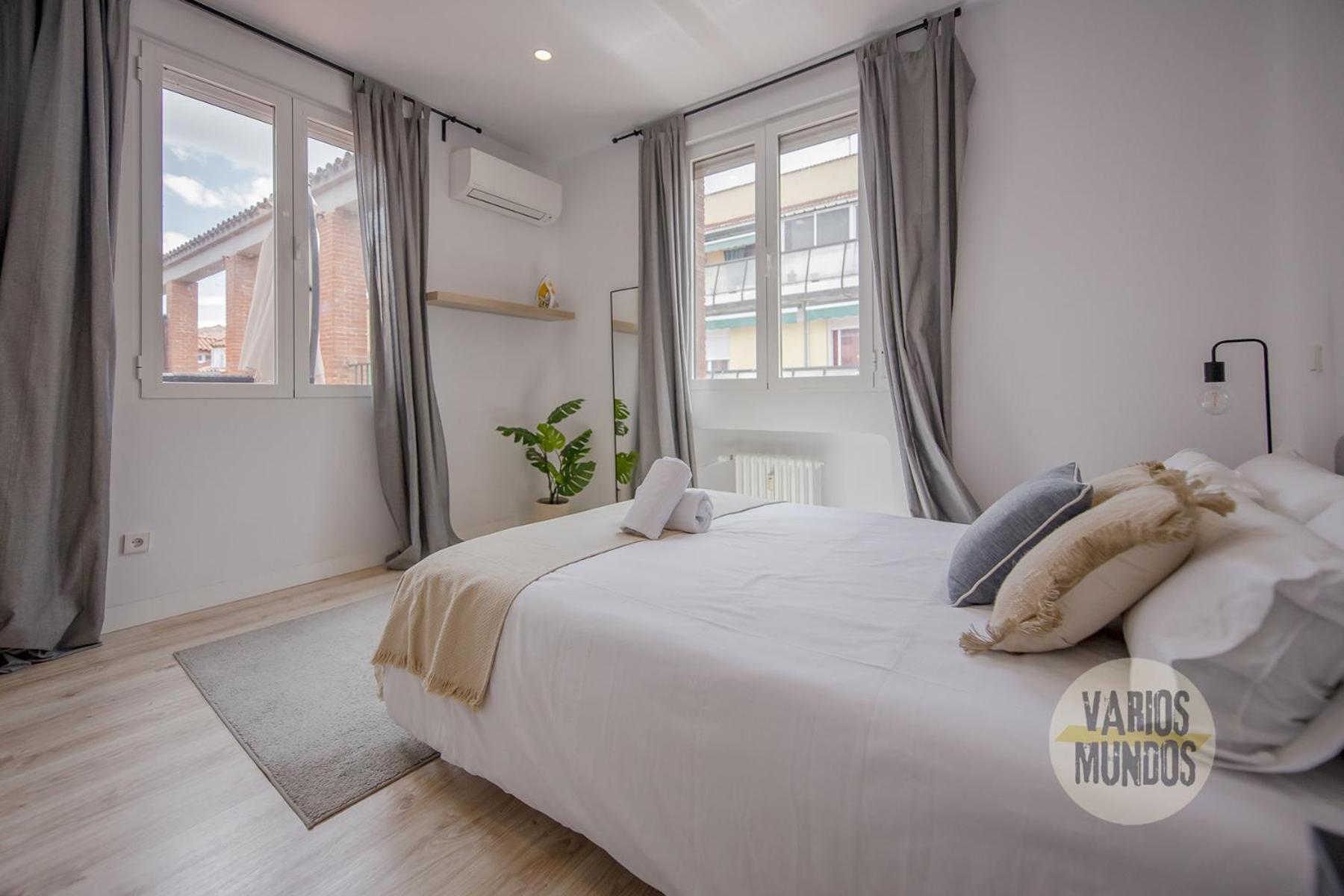 Ferienwohnung Atico X9 Pax Con Gran Terraza En El La Latina Madrid Exterior foto